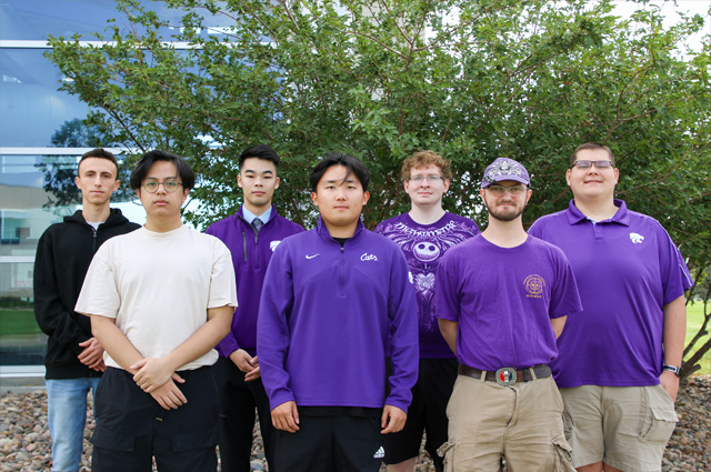 Image of peer tutors at K-State Salina